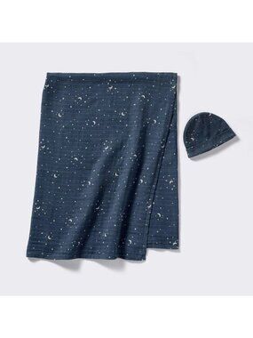 Cloud Island Welcome Home Baby Gift Set Blanket & Hat Moon & Stars Design Age 0+